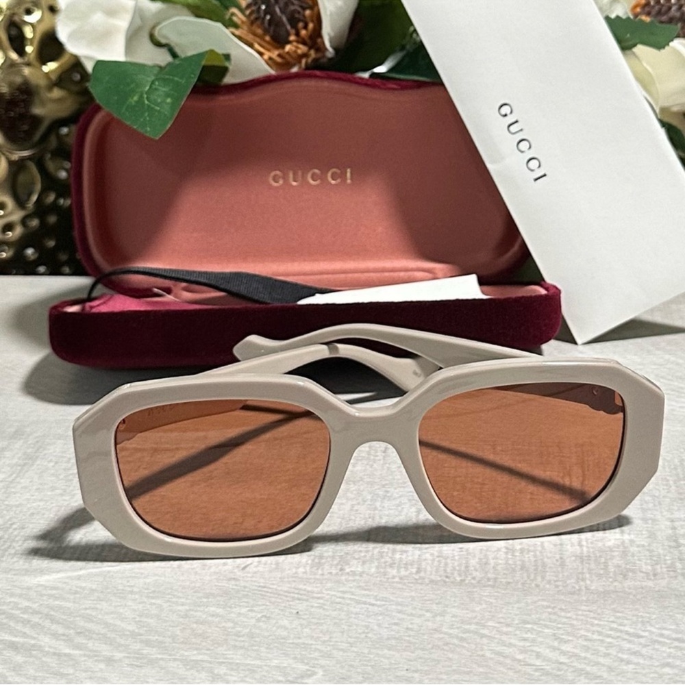 Gucci Beige Sunglasses GG1535S - Picture 3 of 7